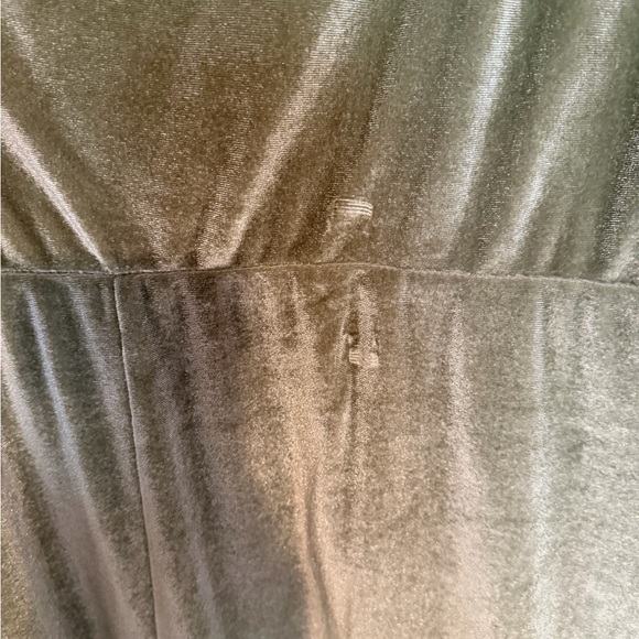 Baltic Born One-Shoulder Green Dress - Picture 4 of 4